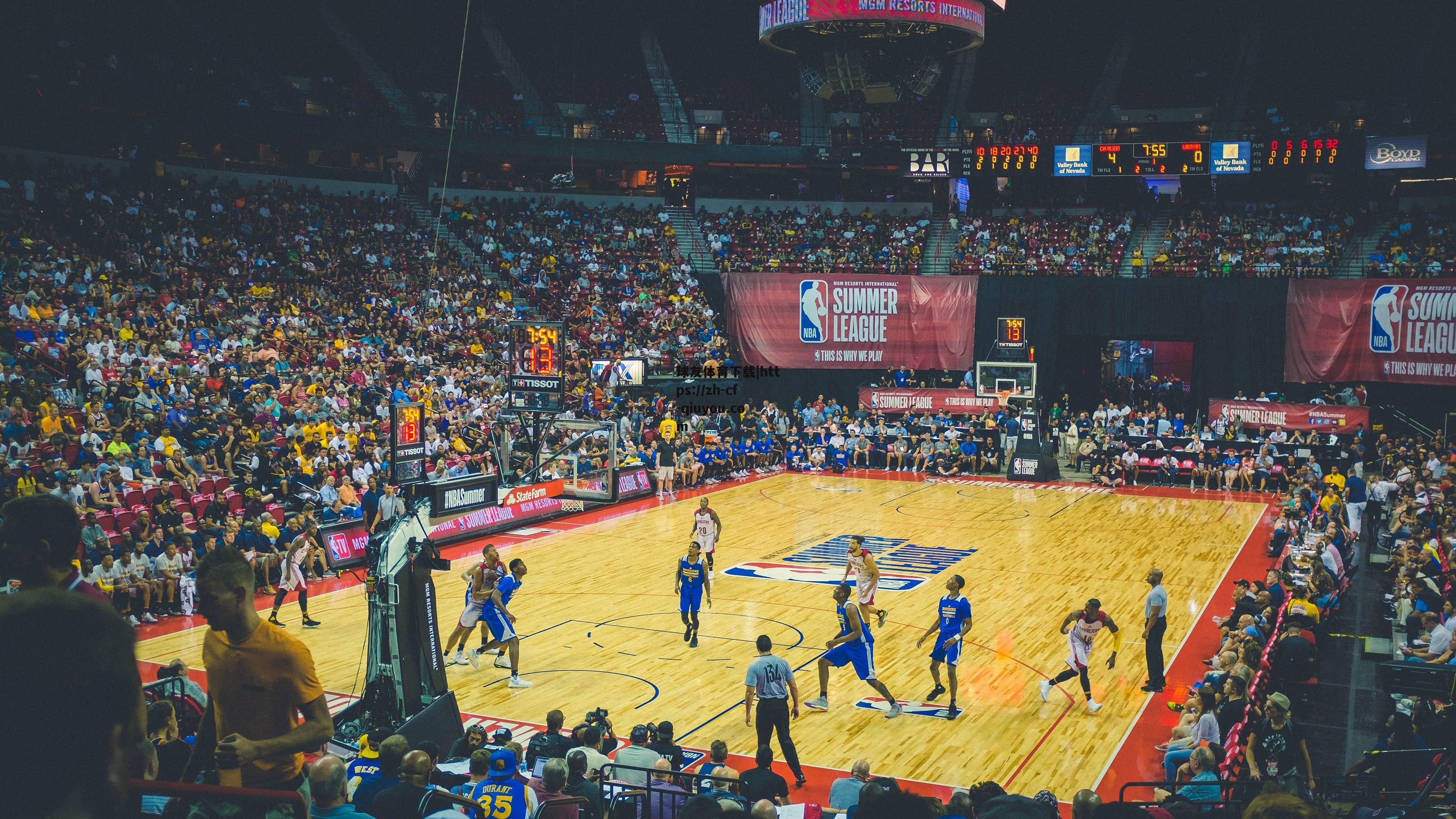 邓弗里斯，心属蓝黑，坚信国米问鼎意甲桂冠